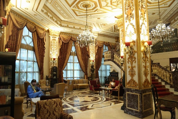 Serenada Golden Palace - Boutique Hotel image 1